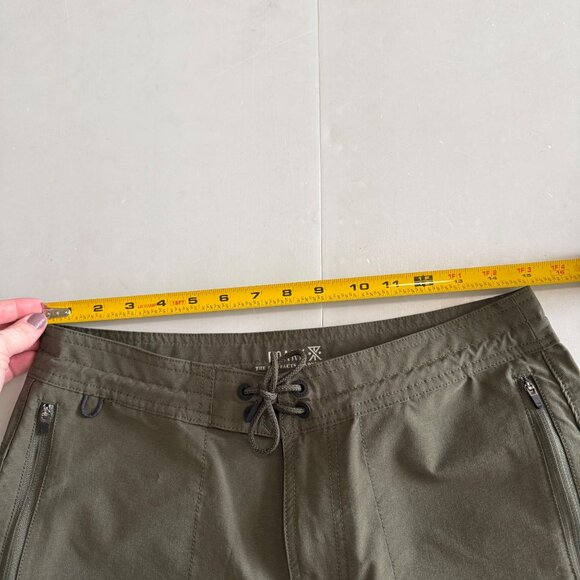 Roark Green Layover Hybrid Trail Quick Dry Shorts 3.0 RS310 Mens size 30 - Picture 9 of 11